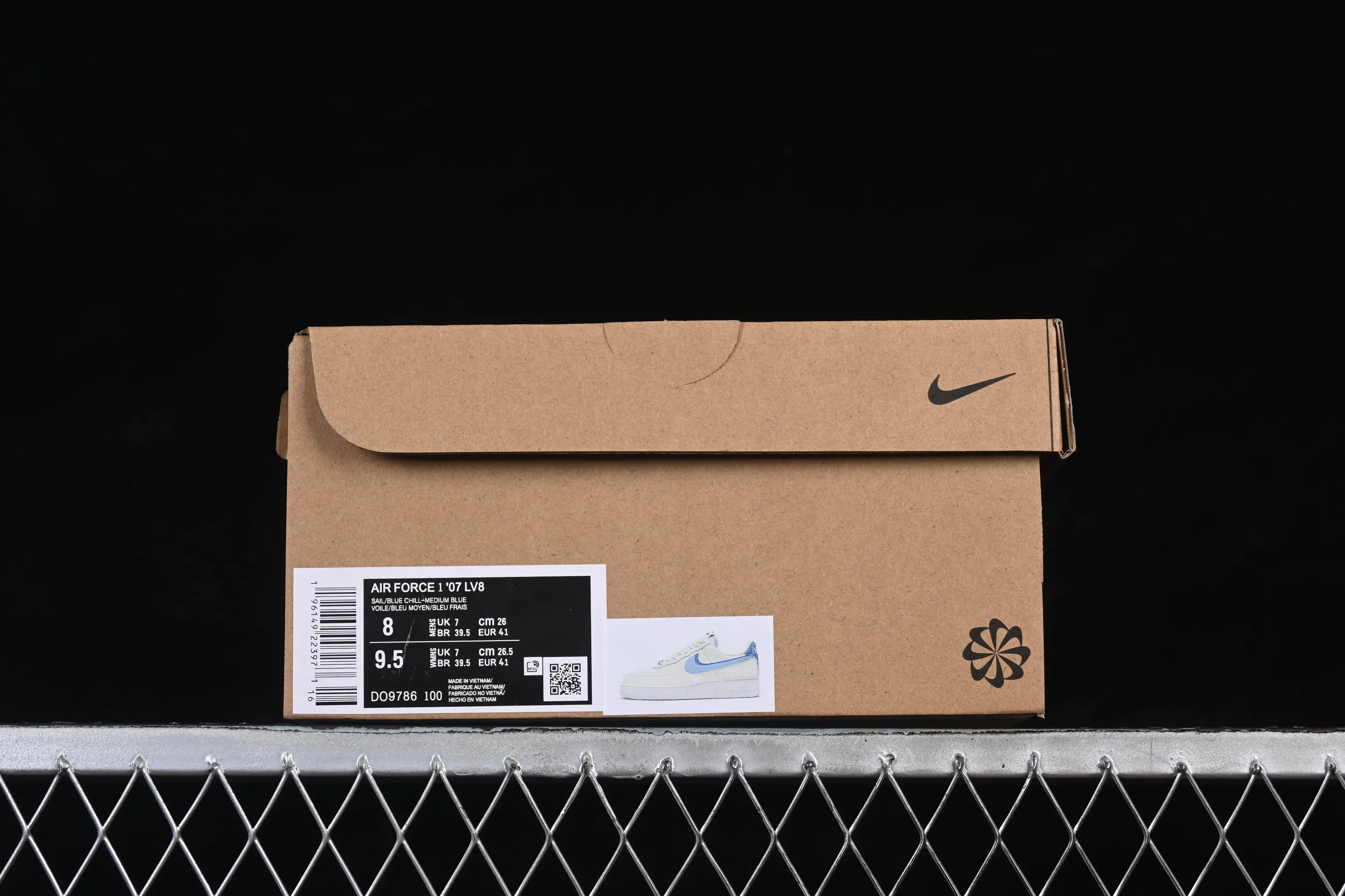 All categories Nk Air Force 1 Air Force series Nk Air Force 1 Low Air Force low top Nike Air Force 1'07 Low white and blue double hook Air Force 1 low top casual sneakers DO9786-100